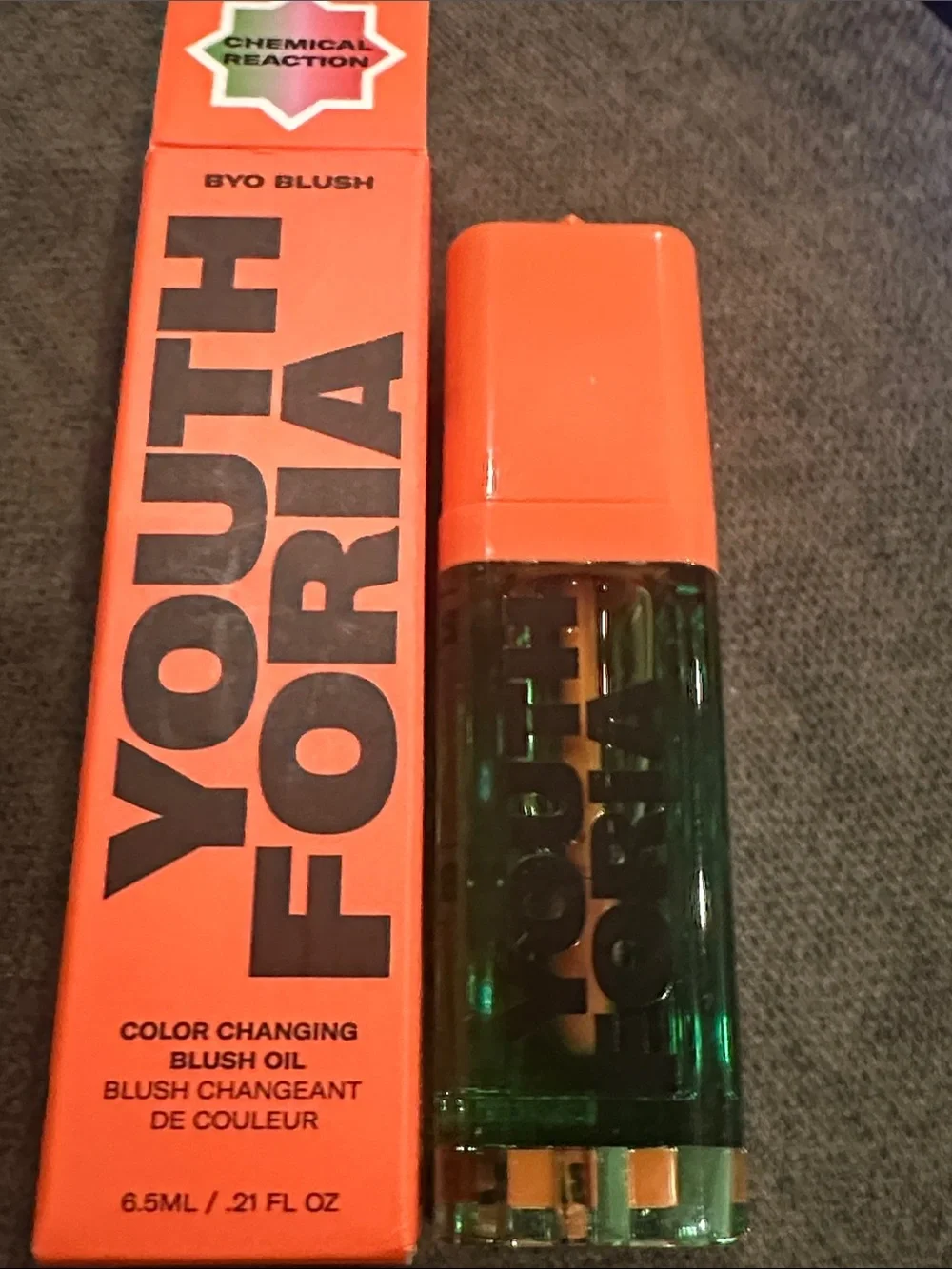 Youth Foria Color Changing Blush Oil - Chemical Reaction